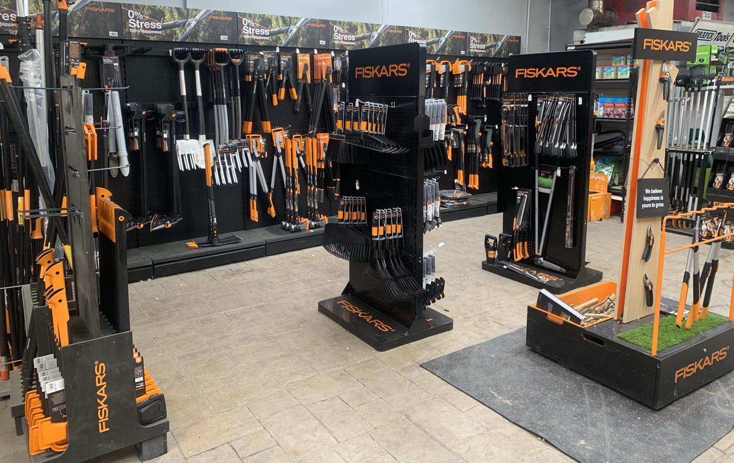 Dw tool shop near cheap me