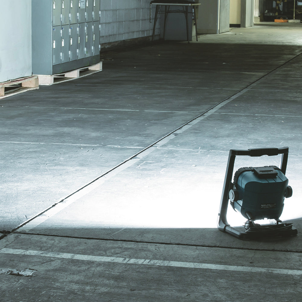 Makita DML805/1 18V Li-Ion LED Work Light 110V