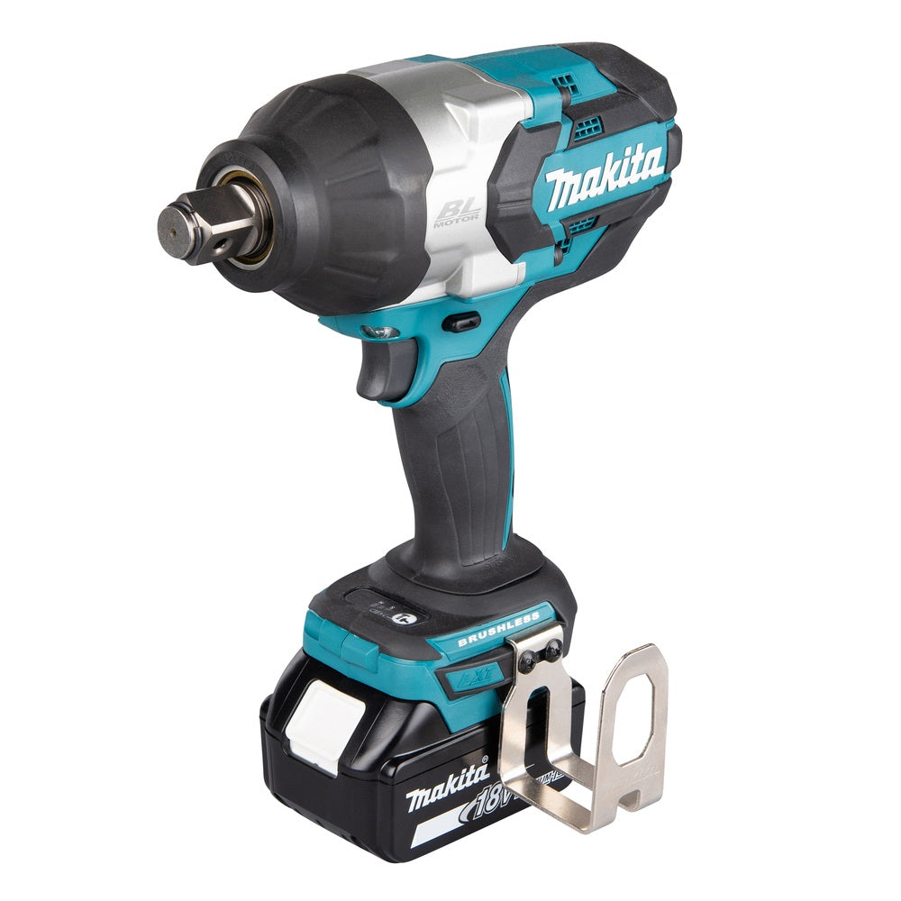 Makita DTW1001RTJ 18v LXT Brushless Impact Wrench, 2x 5.0Ah & Charger