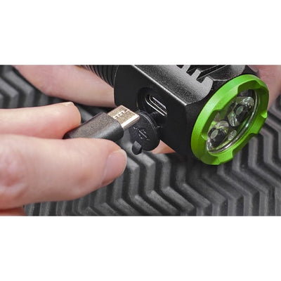 Sealey LED2500SB Rechargeable Super Beam Pocket Light 24W SMD LED