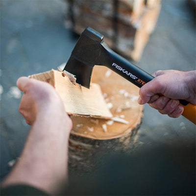 Fiskars Chopping Axe XS X7