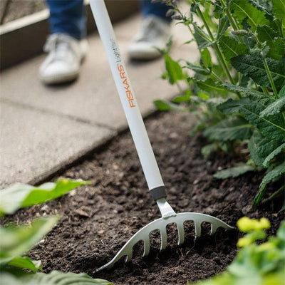Fiskars Light Rose Rake