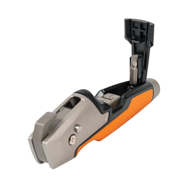 Fiskars Carbonmax Painters Utility Cutter